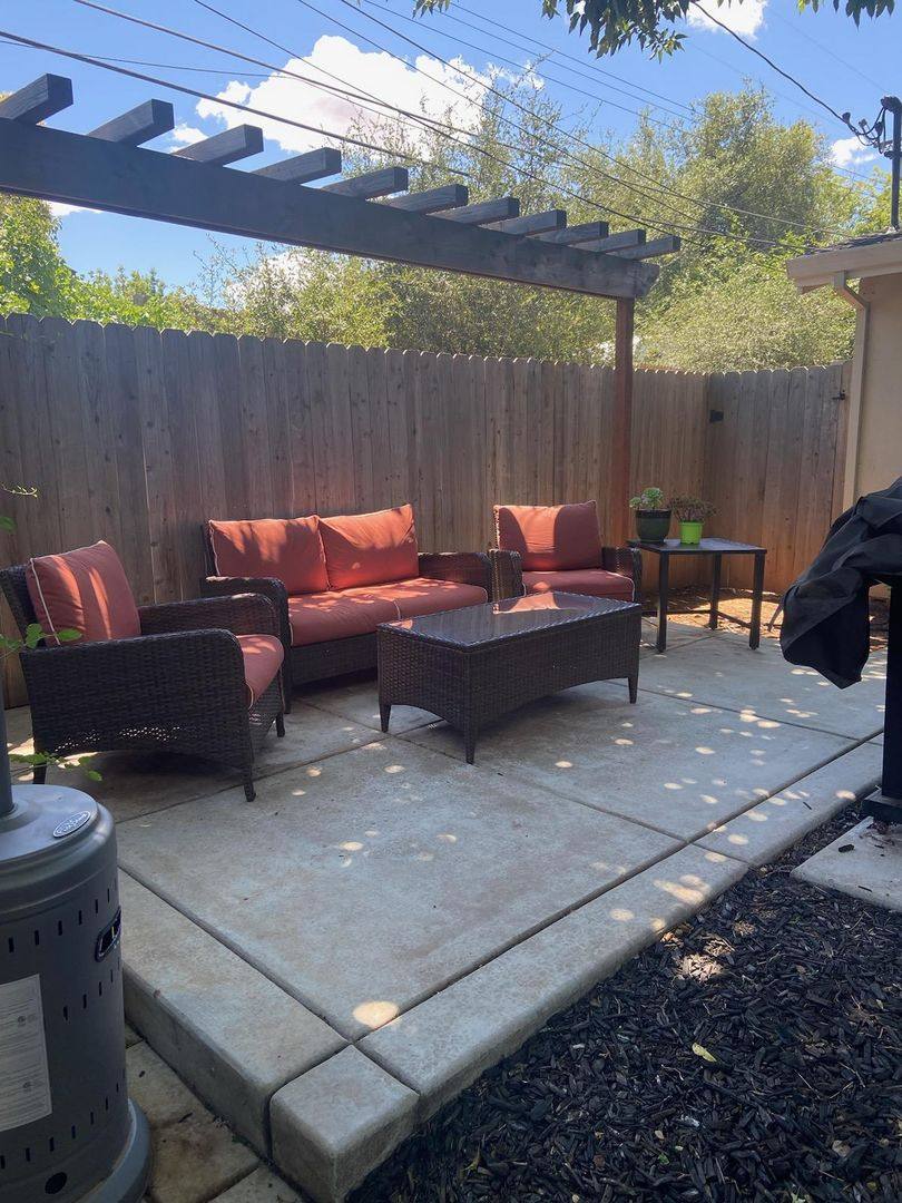 Apartment for rent at 705-707-709 Mormon St, Folsom, CA 95630