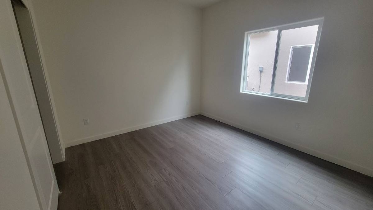 Apartment for rent at 6909 Paige Elizabeth, Bakersfield, CA 93313