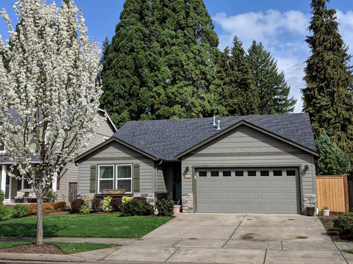 House for rent at 899 N Pointe Dr NW, Albany, OR 97321