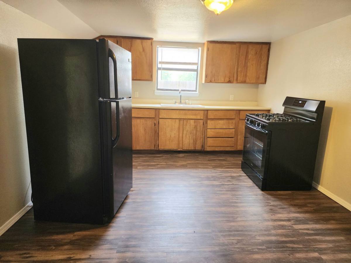 Townhouse for rent at 905 N Ave, Portales, NM 88130