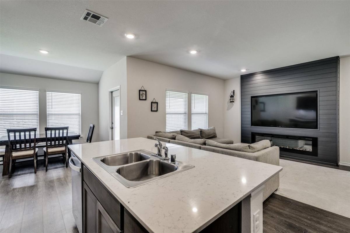 House for rent at 2117 Croton Ave, Royse City, TX 75189