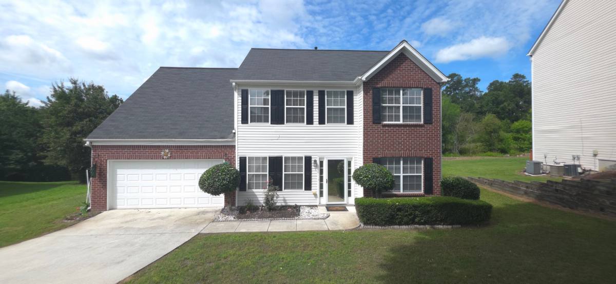 House for rent at 2895 Gallery Grove, Snellville, GA 30039