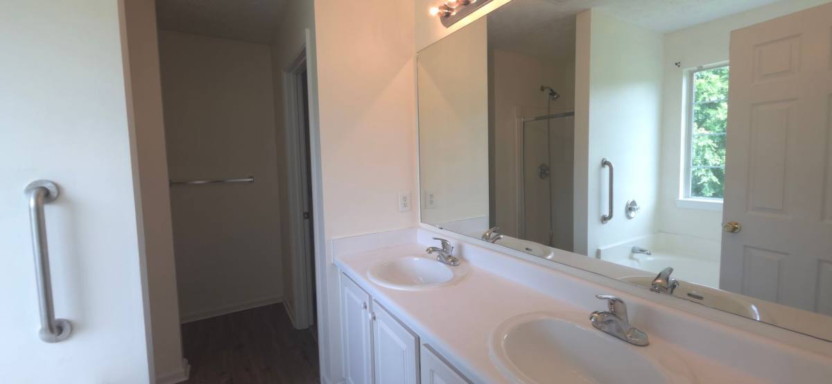 House for rent at 2895 Gallery Grove, Snellville, GA 30039