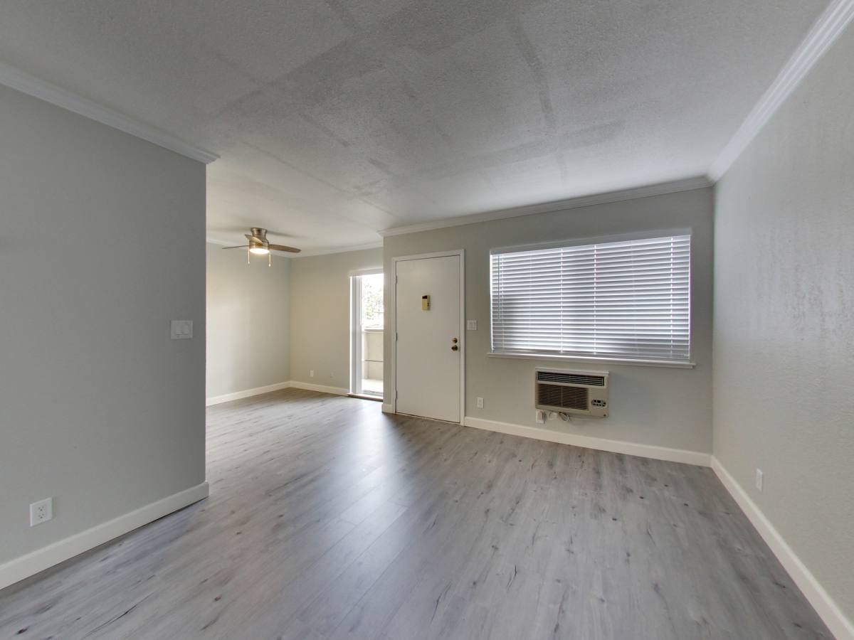 Apartment for rent at 1050 Oak Grove Rd, Concord, CA 94518