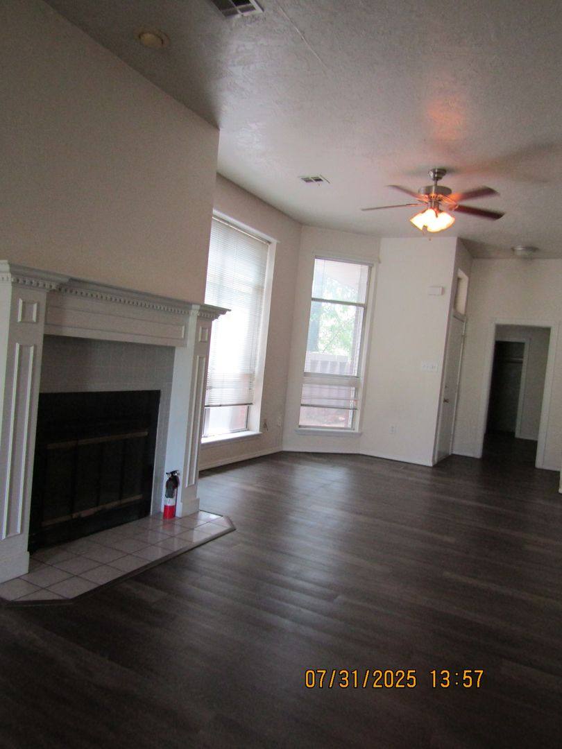 Townhouse for rent at 501 NW Fairway Villas Place, Lawton, OK 73505