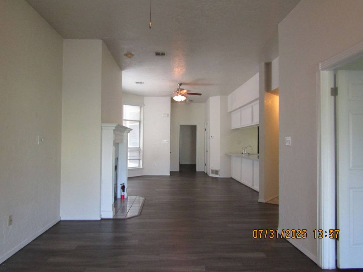 Townhouse for rent at 501 NW Fairway Villas Place, Lawton, OK 73505