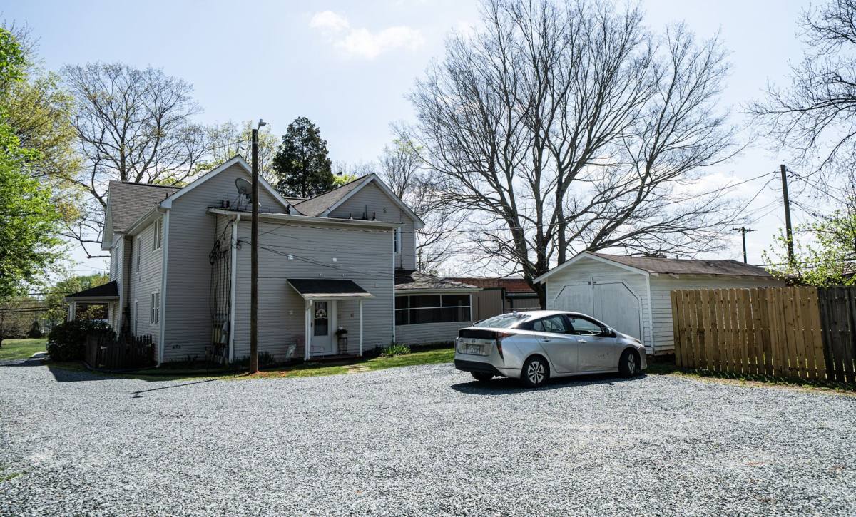 Apartment for rent at 405 N Main St, China Grove, NC 28023