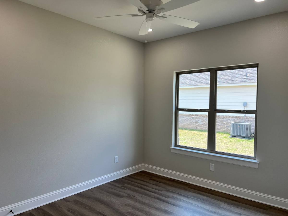 Apartment for rent at 10675 County Rd, Bullard, TX 75757
