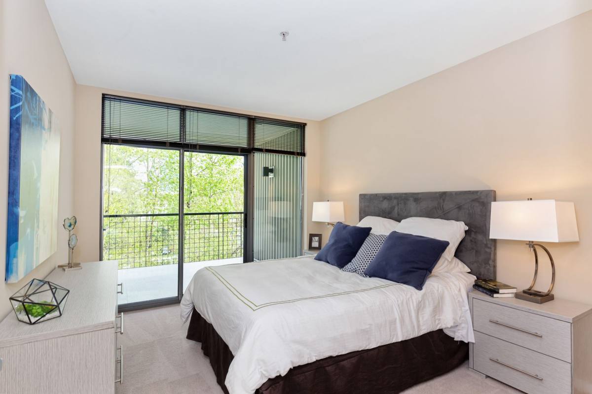 Apartment for rent at 900 108th Ave NE, Bellevue, WA 98004
