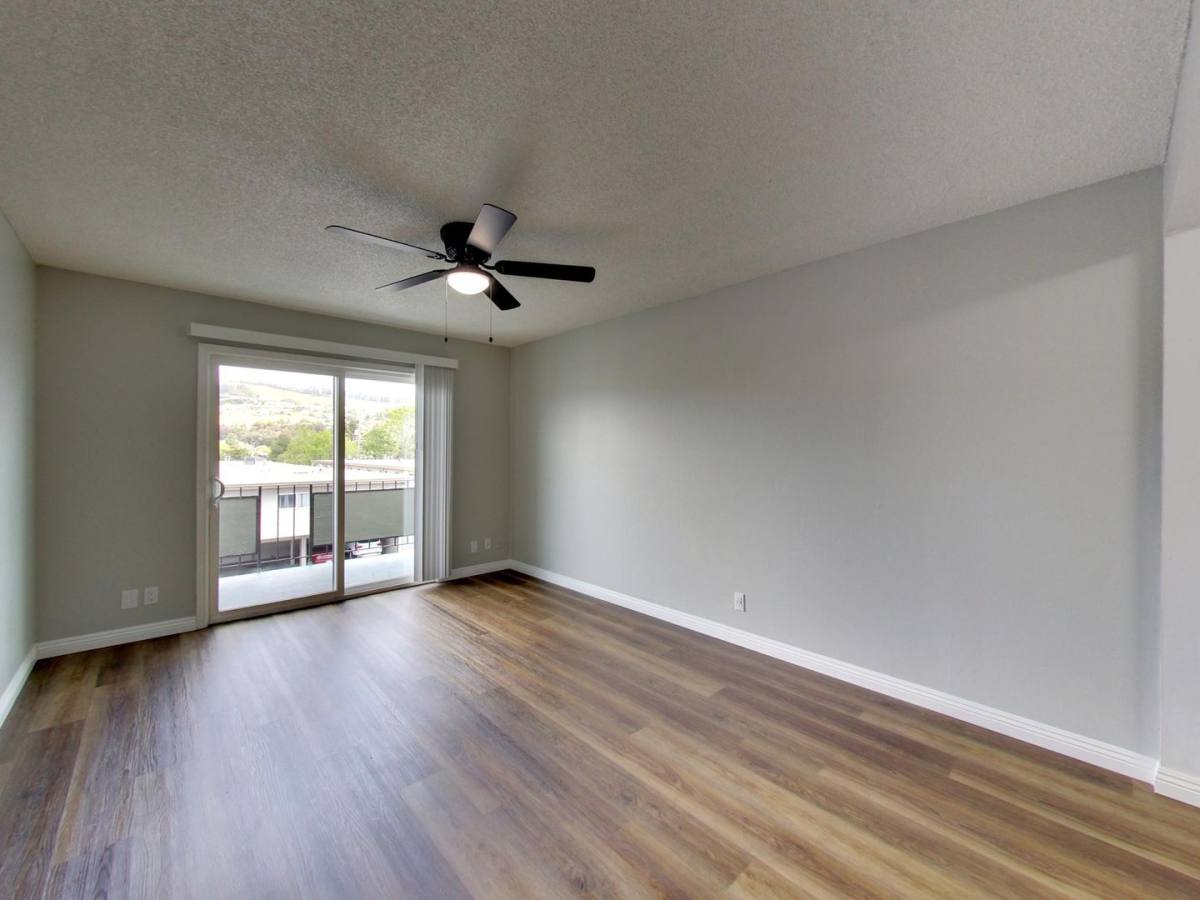 Apartment for rent at 14400 E 14th St, San Leandro, CA 94578