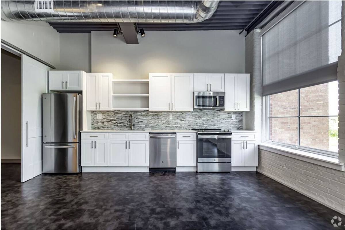 Apartment for rent at 600 N Franklin St, Syracuse, NY 13204