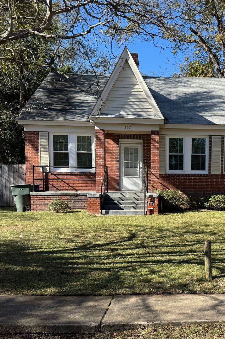House for rent at 807 Cedar Terrace, Columbia, SC 29209