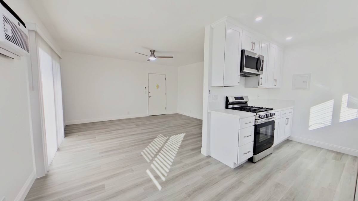 Apartment for rent at 10070 Gilbert St, Anaheim, CA 92804