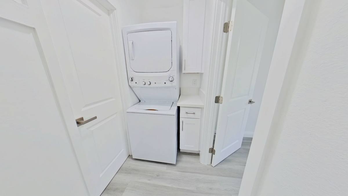 Apartment for rent at 10070 Gilbert St, Anaheim, CA 92804