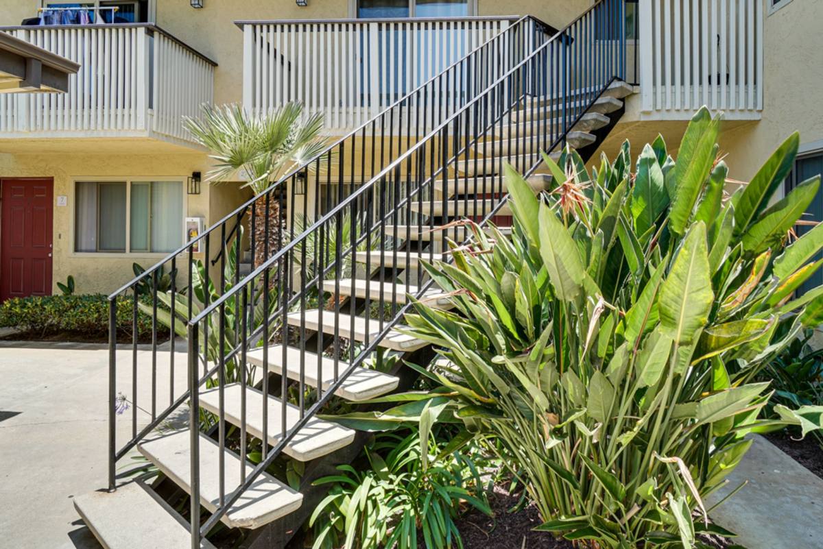 Apartment for rent at 660 F St, Chula Vista, CA 91910