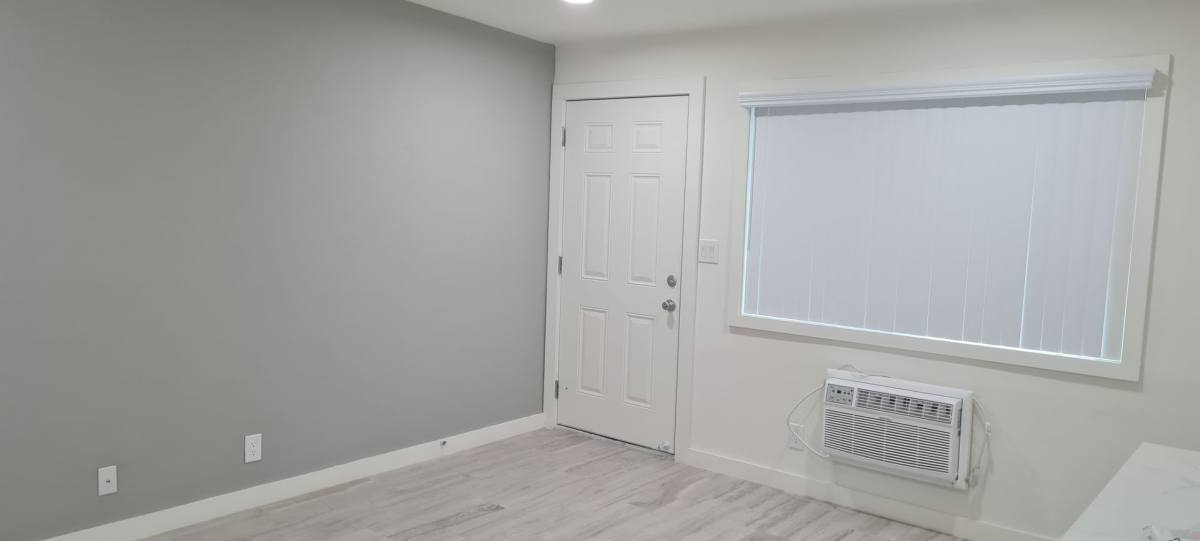 Apartment for rent at 1439 W Almond Ave, Orange, CA 92868
