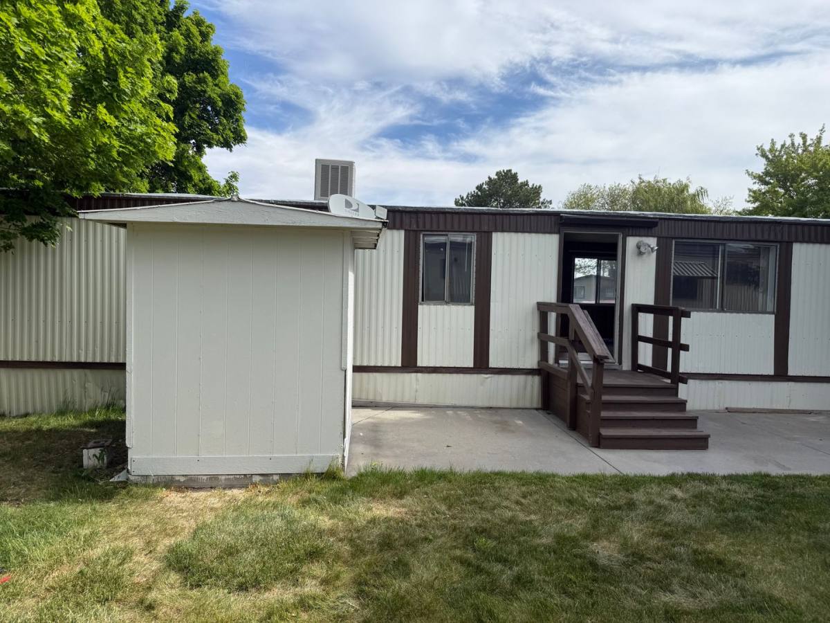 Apartment for rent at 198 S Hills Rd, Twin Falls, ID 83301