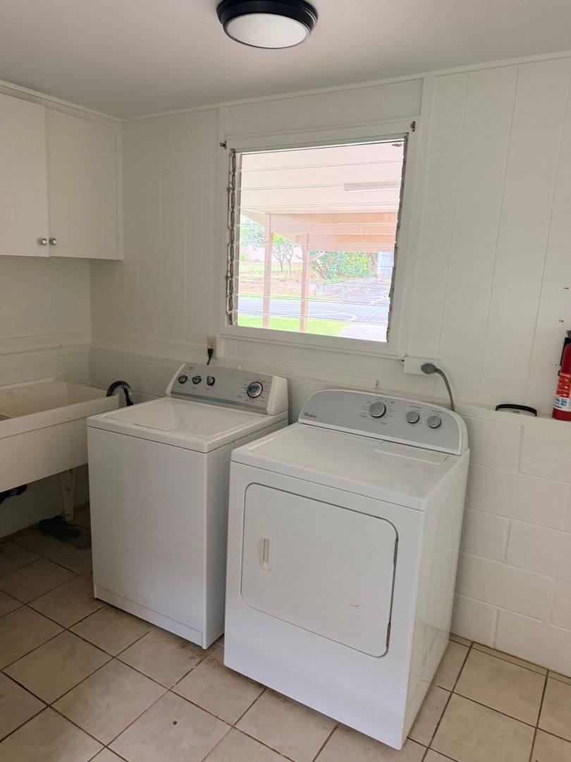 House for rent at 210 Awapuhi Place, Wailuku, HI 96793