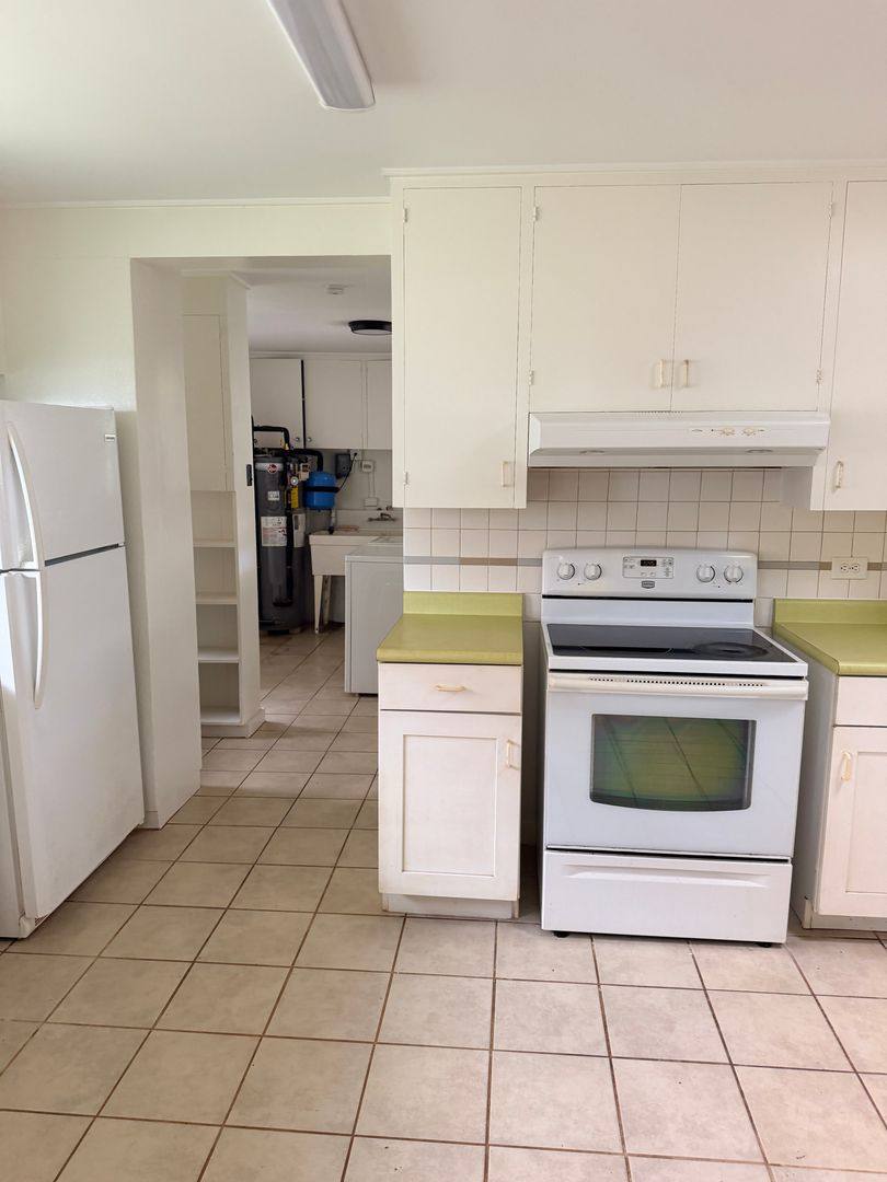 House for rent at 210 Awapuhi Place, Wailuku, HI 96793