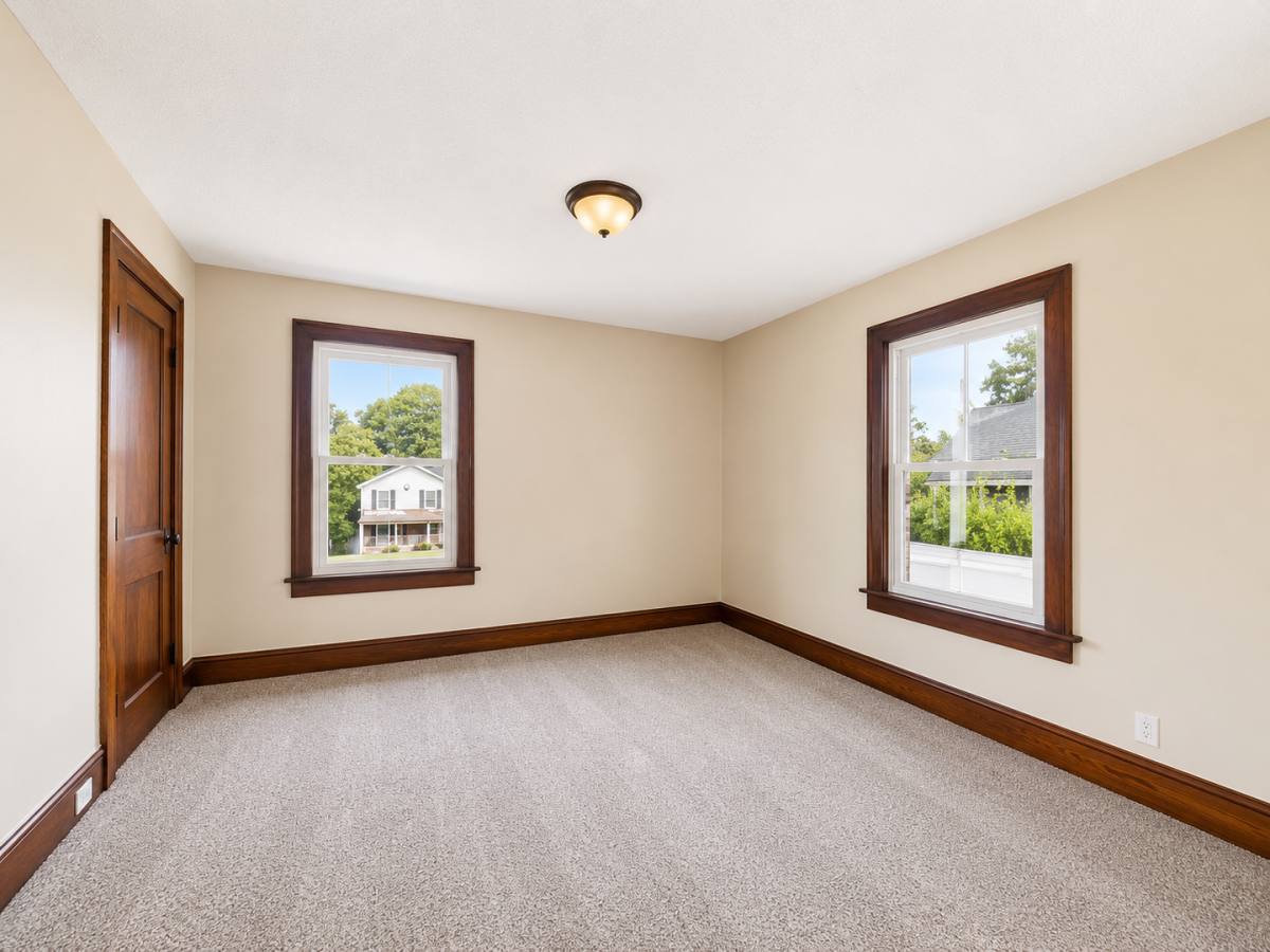 Apartment for rent at 855 Work Dr, Akron, OH 44320