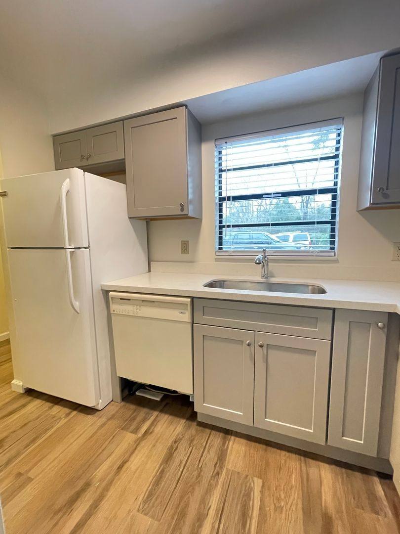 Apartment for rent at 914 SW 59th Terrace, Gainesville, FL 32607