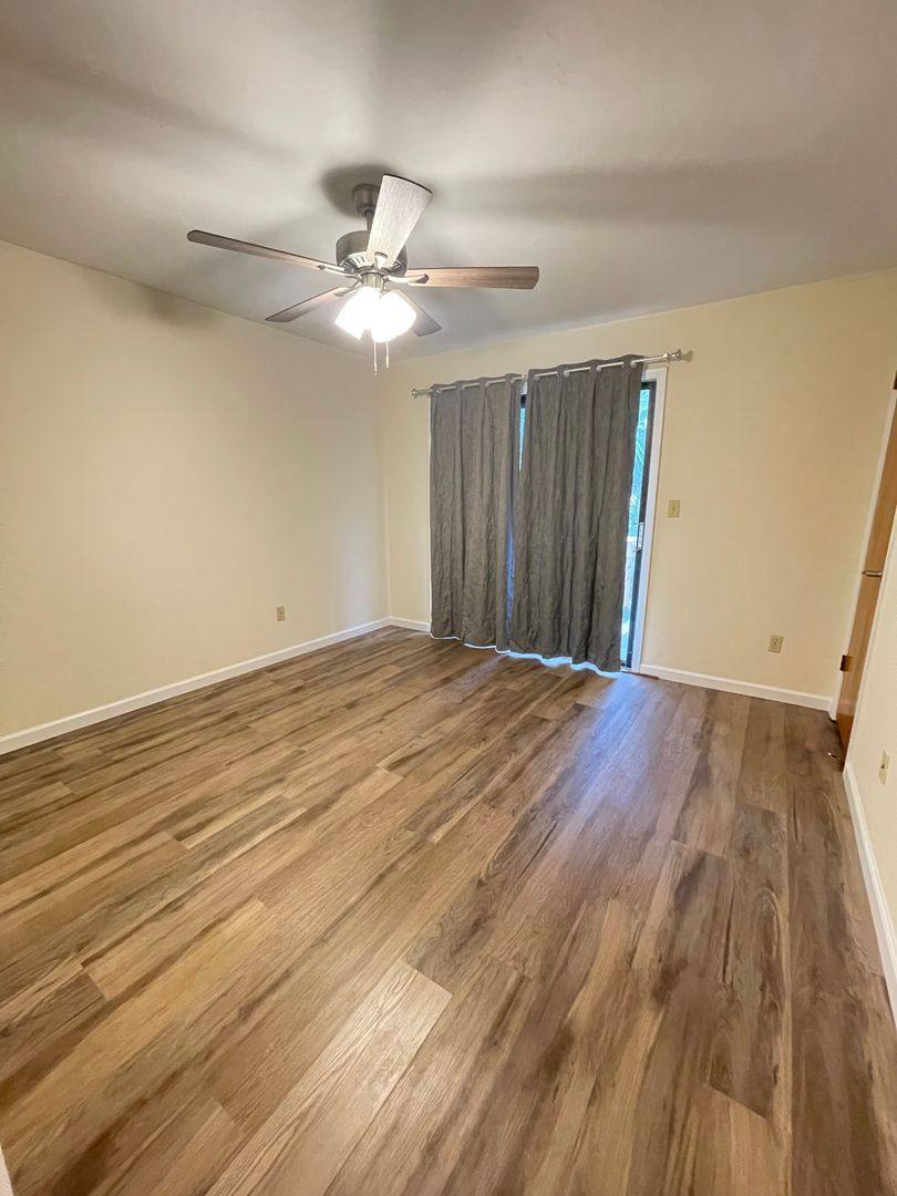Apartment for rent at 914 SW 59th Terrace, Gainesville, FL 32607