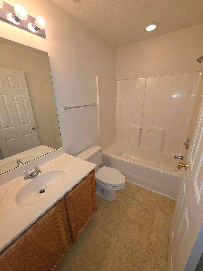 Townhouse for rent at 151-C Chenoa Dr, Murrells Inlet, SC 29576