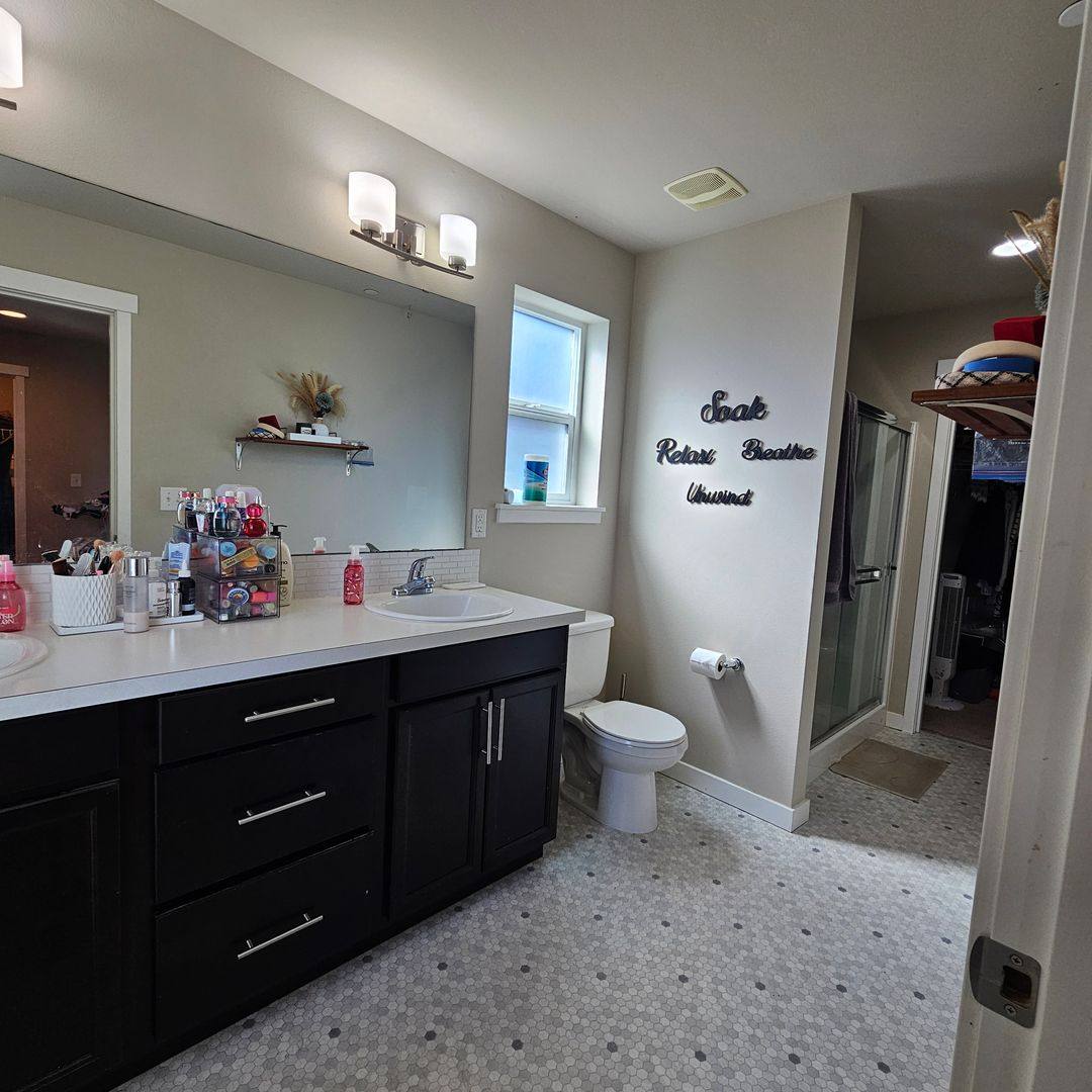 House for rent at 2444 Seringa Ave, Bremerton, WA 98310