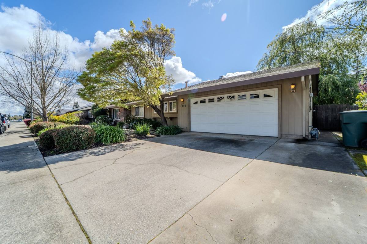 House for rent at 1540 Eden Way, Yuba City, CA 95993