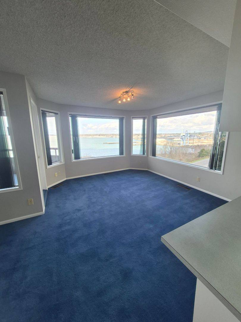 Condo for rent at 317 N State 306, Bellingham, WA 98225