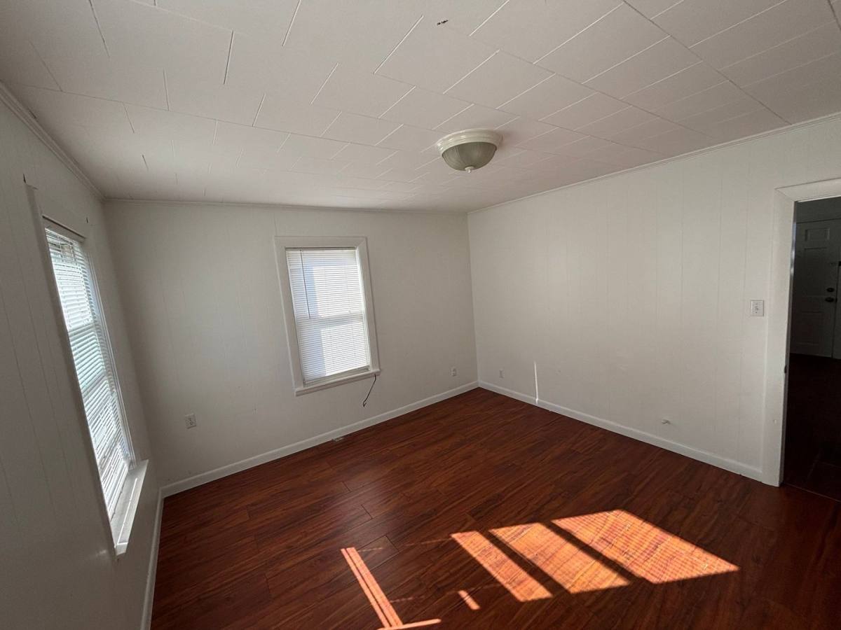 Apartment for rent at 20 Perry Ave, Worcester, MA 01610