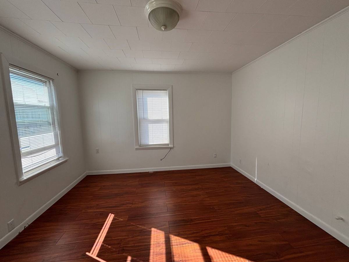 Apartment for rent at 20 Perry Ave, Worcester, MA 01610