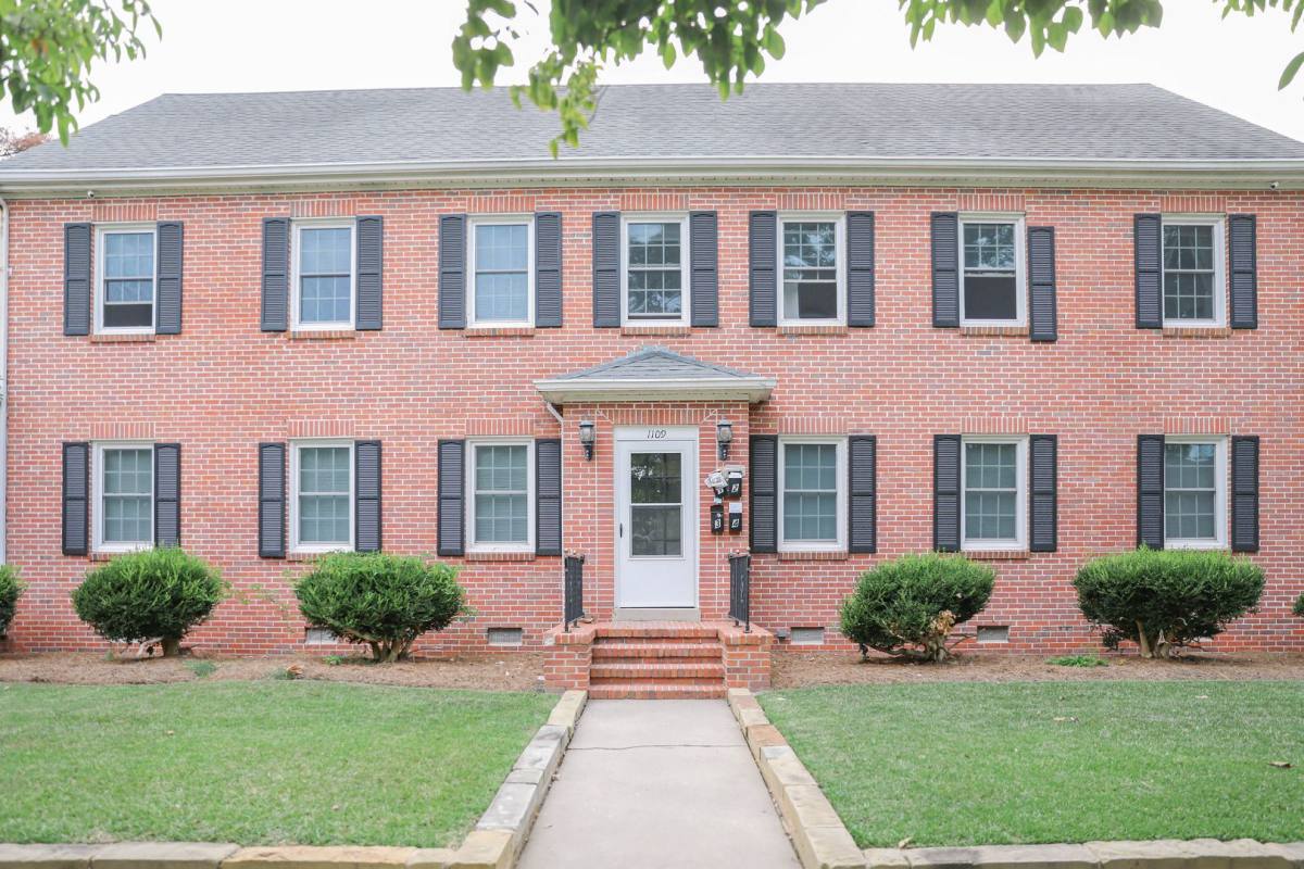 Apartment for rent at 1109 N Chestnut St, Lumberton, NC 28358