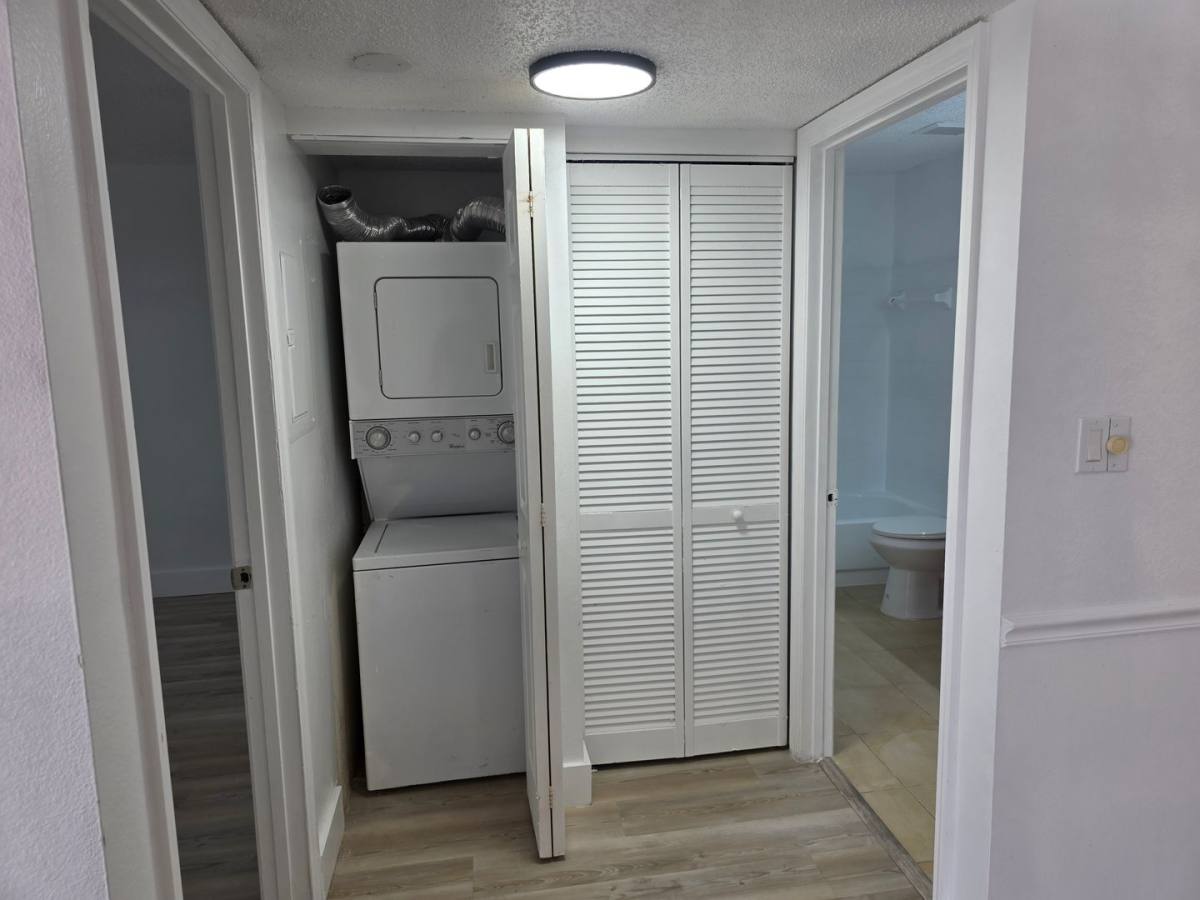 Condo for rent at 220 Lake Parsons Green, Brandon, FL 33511