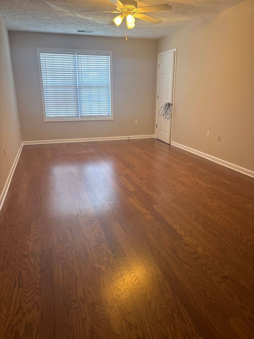 Apartment for rent at 282 Foxworth Dr, Jackson, TN 38305