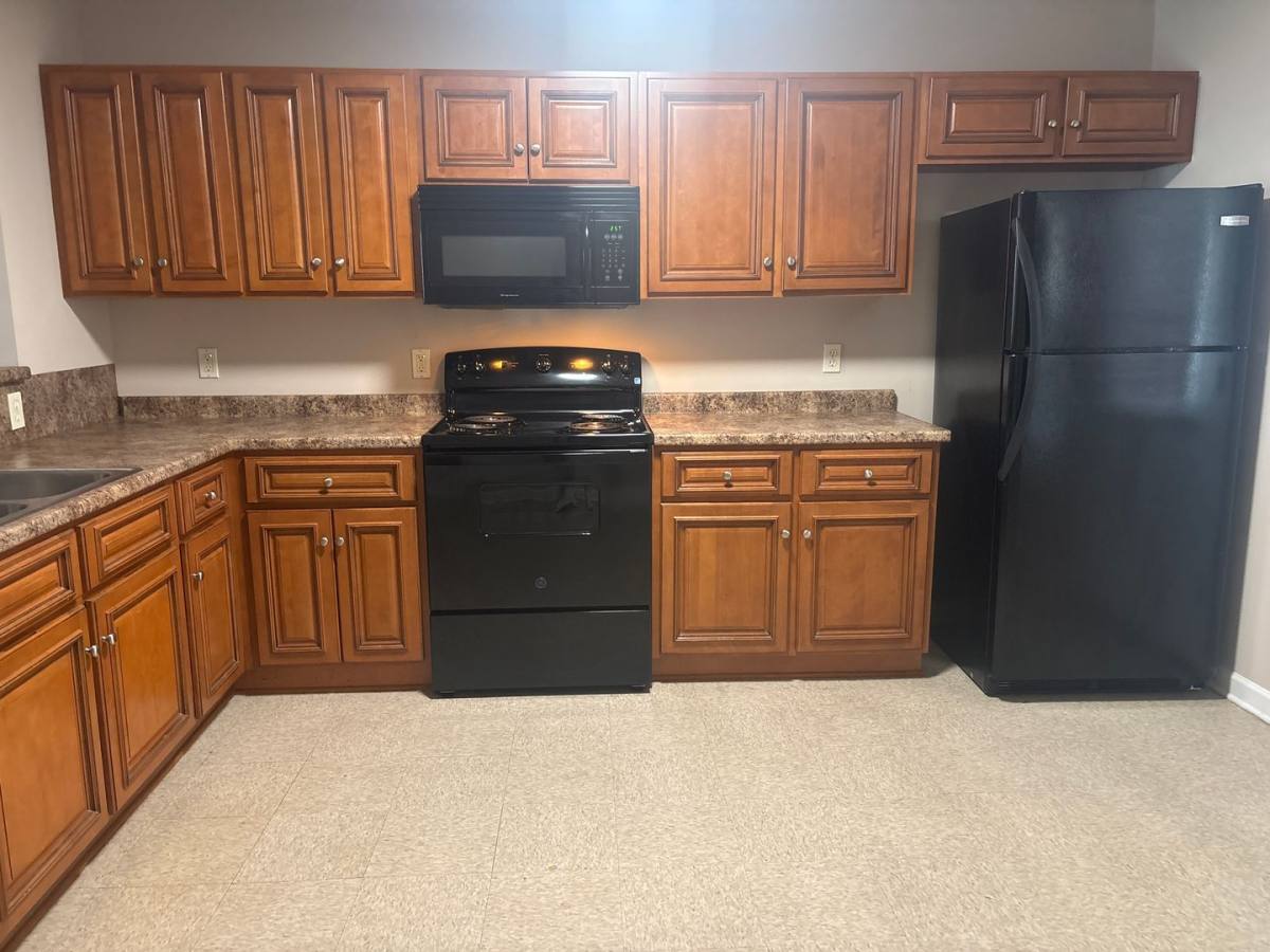 Apartment for rent at 282 Foxworth Dr, Jackson, TN 38305