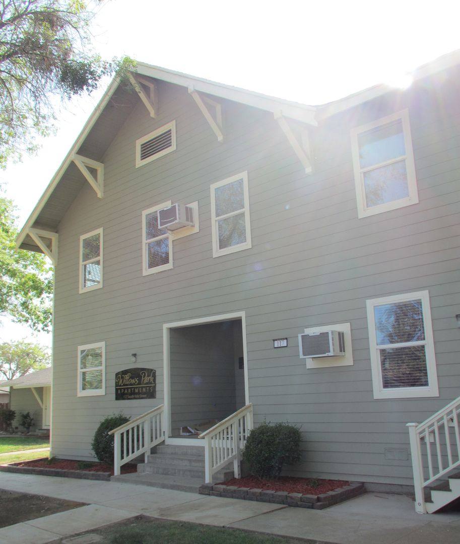 Apartment for rent at 117 S Yolo St, Willows, CA 95988