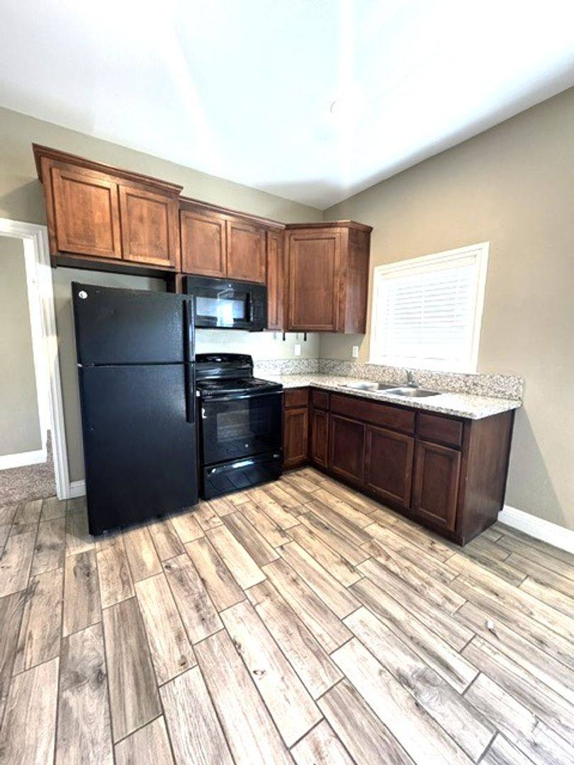 Apartment for rent at 117 S Yolo St, Willows, CA 95988
