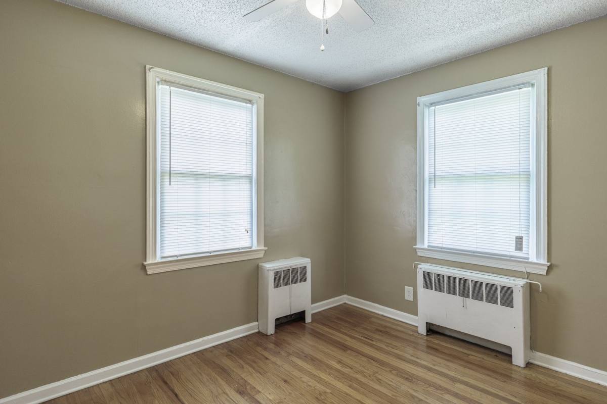 Apartment for rent at 1600 W Front St, Burlington, NC 27215