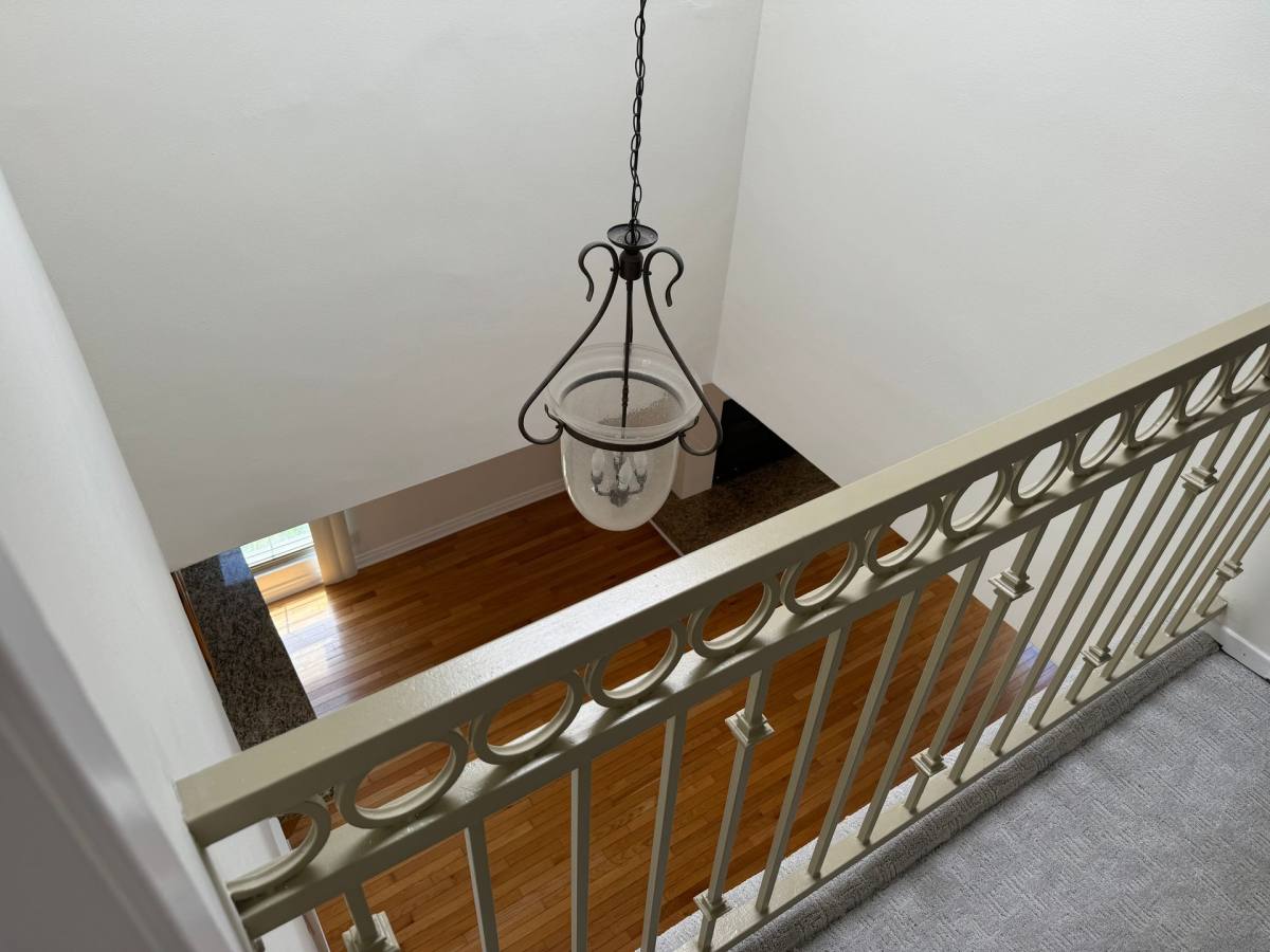 Apartment for rent at 8219 Redlands St, Playa Del Rey, CA 90293