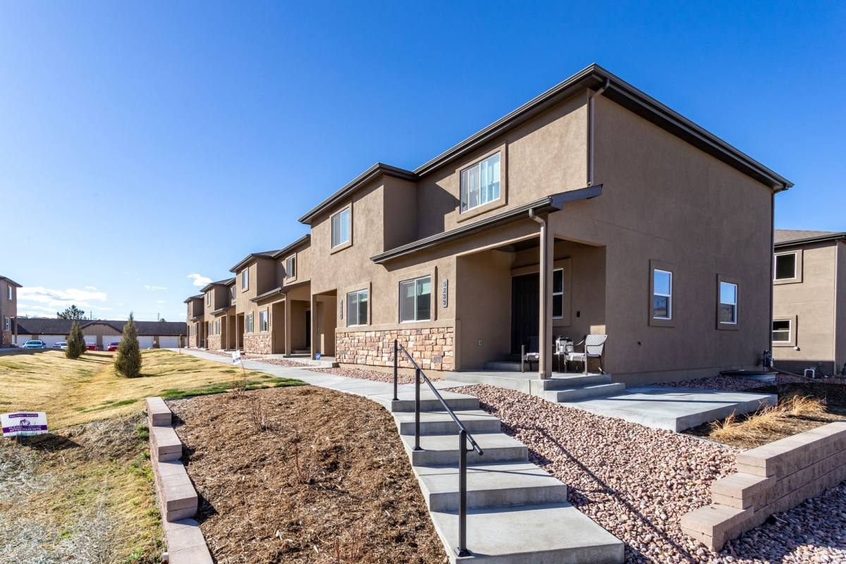 Townhouse for rent at 5249 Palomino Ranch Point, Colorado Springs, CO 80922