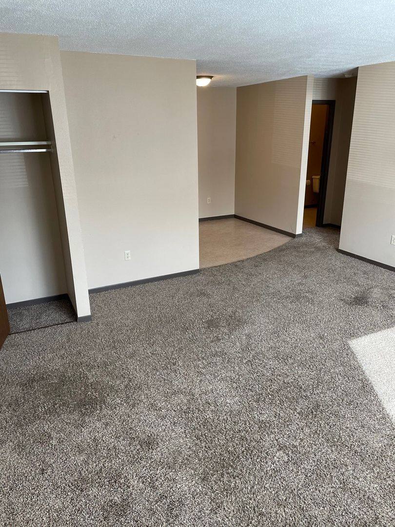Apartment for rent at 121, 3, 5, 7, 9, 31 12th Ave S, Brookings, SD 57006
