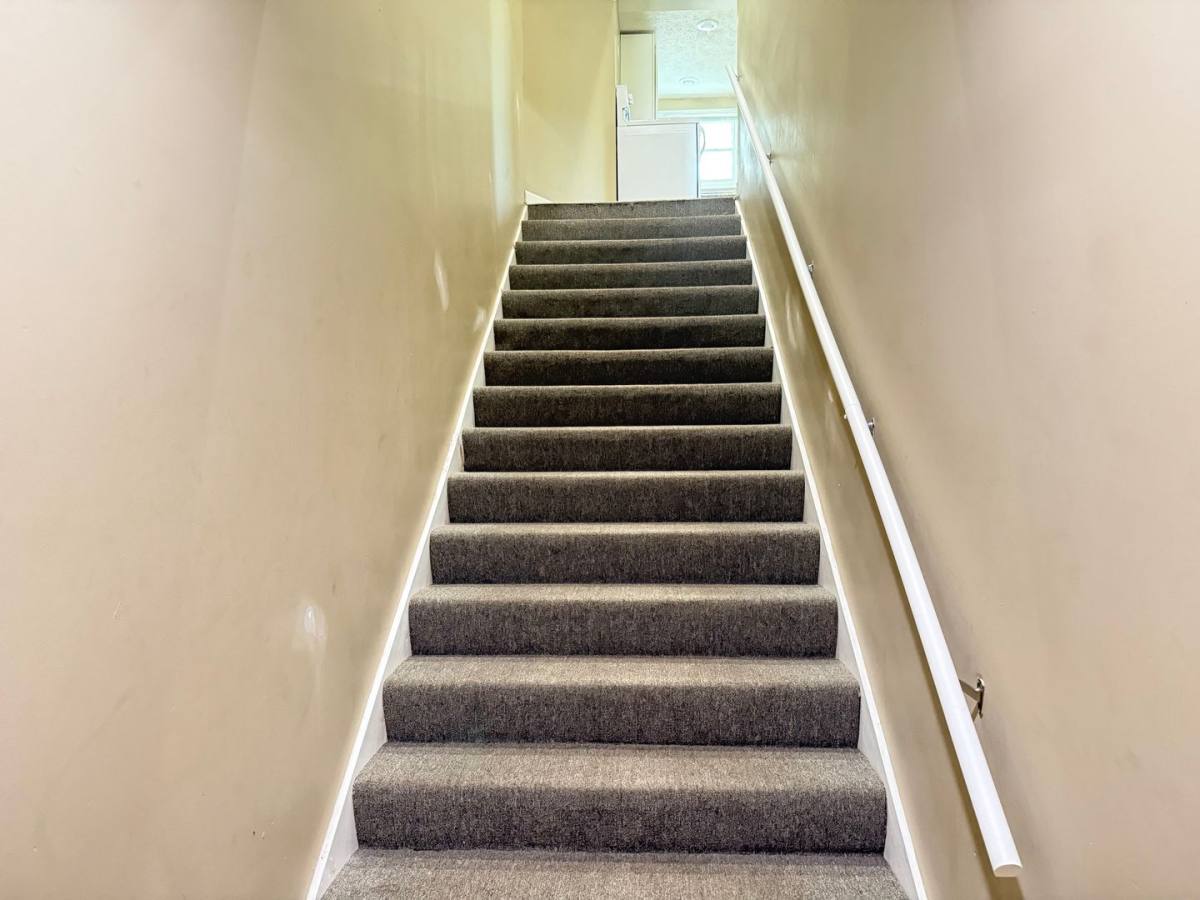 Apartment for rent at 510 W Washington St, Bloomington, IL 61701