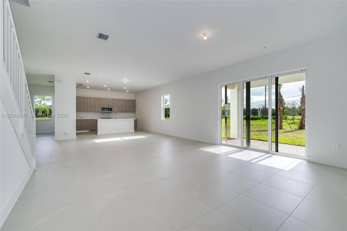 House for rent at 4480 SW 122nd Terrace, Fort Lauderdale, FL 33330