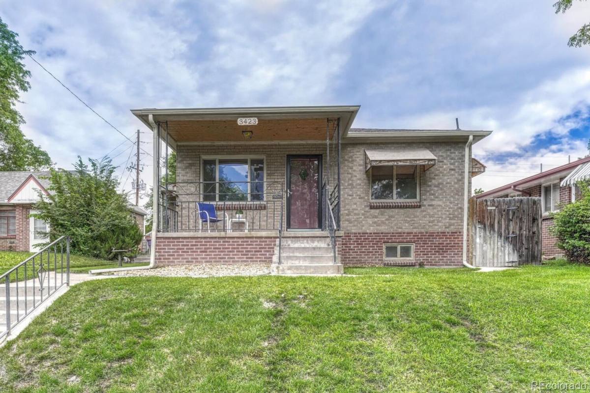 Apartment for rent at 3423-3425 W 39th Ave, Denver, CO 80211