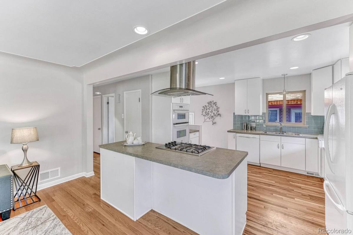 Apartment for rent at 3423-3425 W 39th Ave, Denver, CO 80211