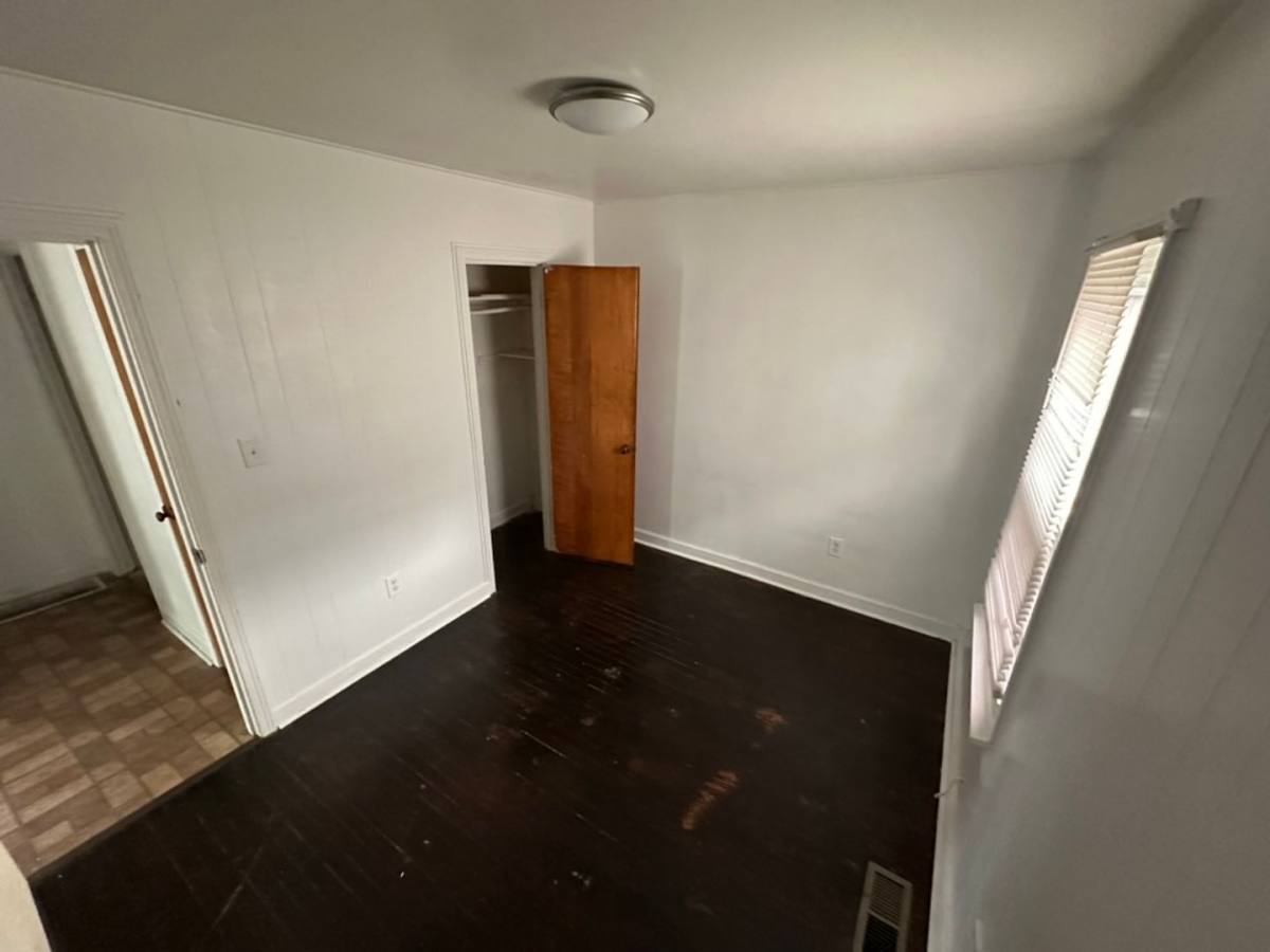 House for rent at 4514 Winnrose Way, Louisville, KY 40211