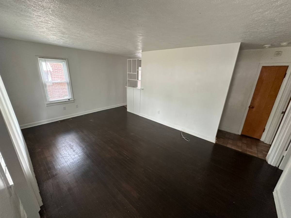 House for rent at 4514 Winnrose Way, Louisville, KY 40211