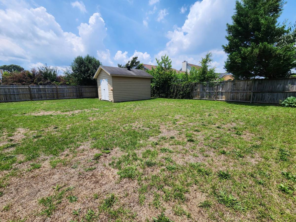 House for rent at 1549 Laurel Oak Dr, Fayetteville, NC 28314