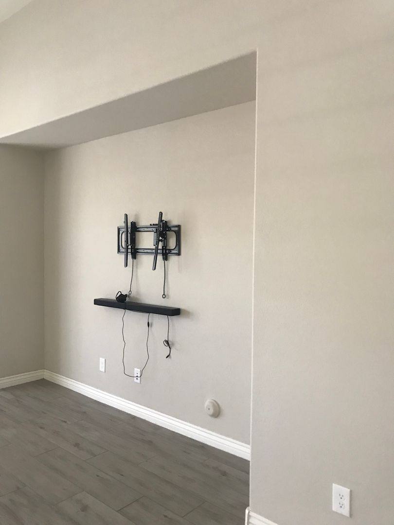 House for rent at 2724 E Bellerive Dr, Gilbert, AZ 85298